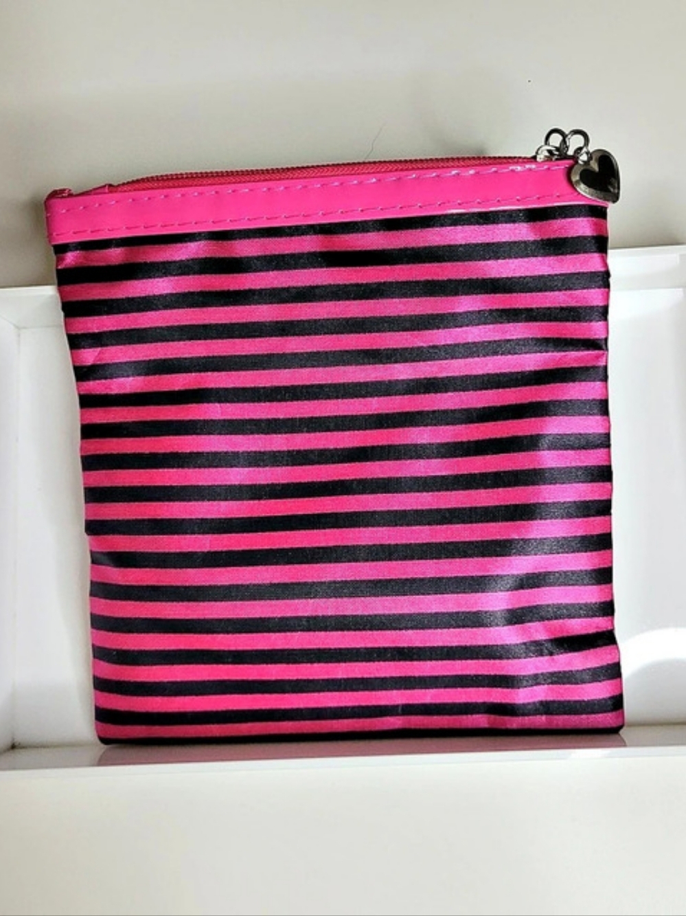 🎁 Free with purchase of $25+ / Striped Cosmetic Pouch in Pink & Black Like New